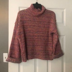 NYC long sleeve sweater